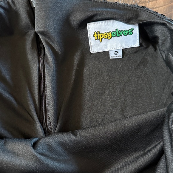 Tipsy Elves NWT Black sequin mini skirt XL or L - Picture 4 of 6